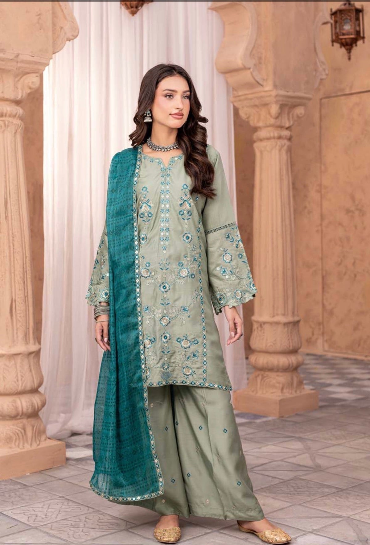 Dusty Mauve Embroidered 3-Piece Suit with Gold Dupatta
