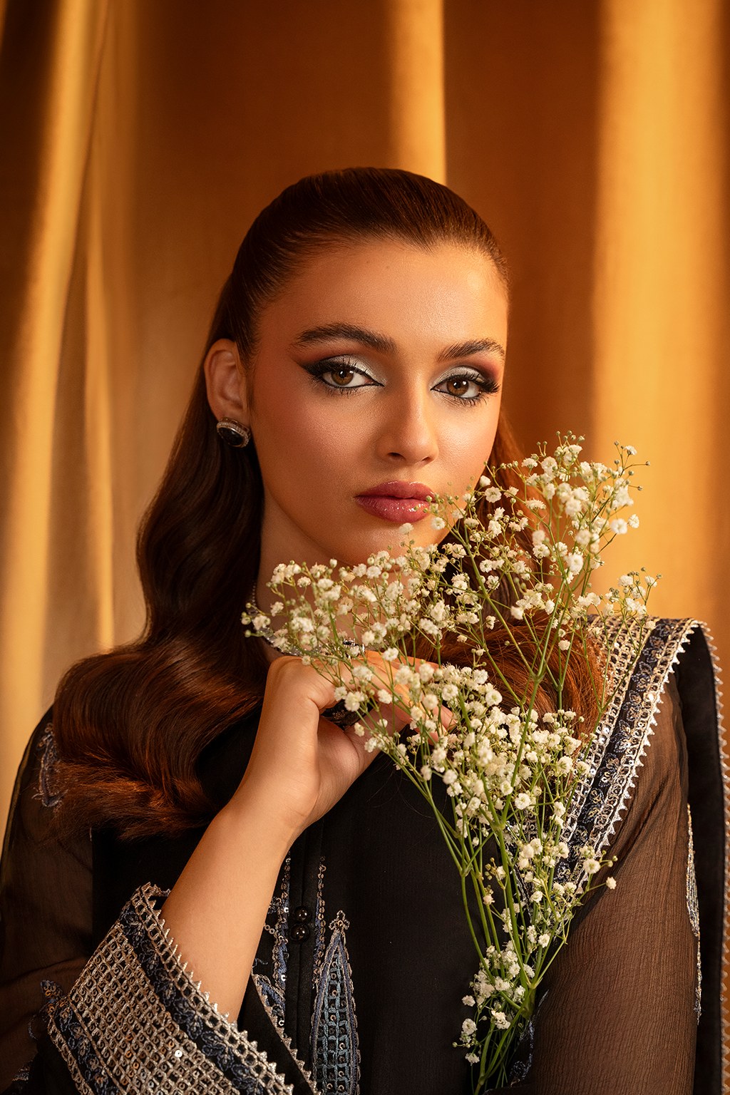 Meeral Ayliz Embroidered 3-Piece Suit