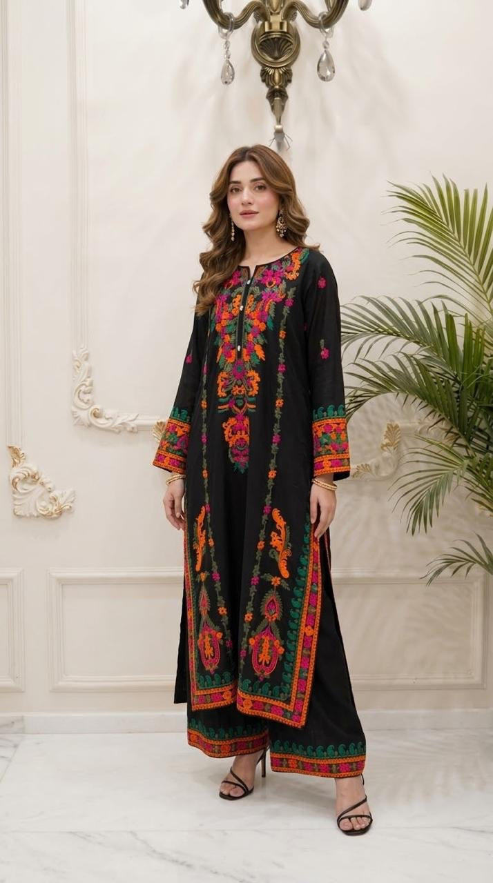Aari Embroidered Boski Linen 2-Piece Set - Black