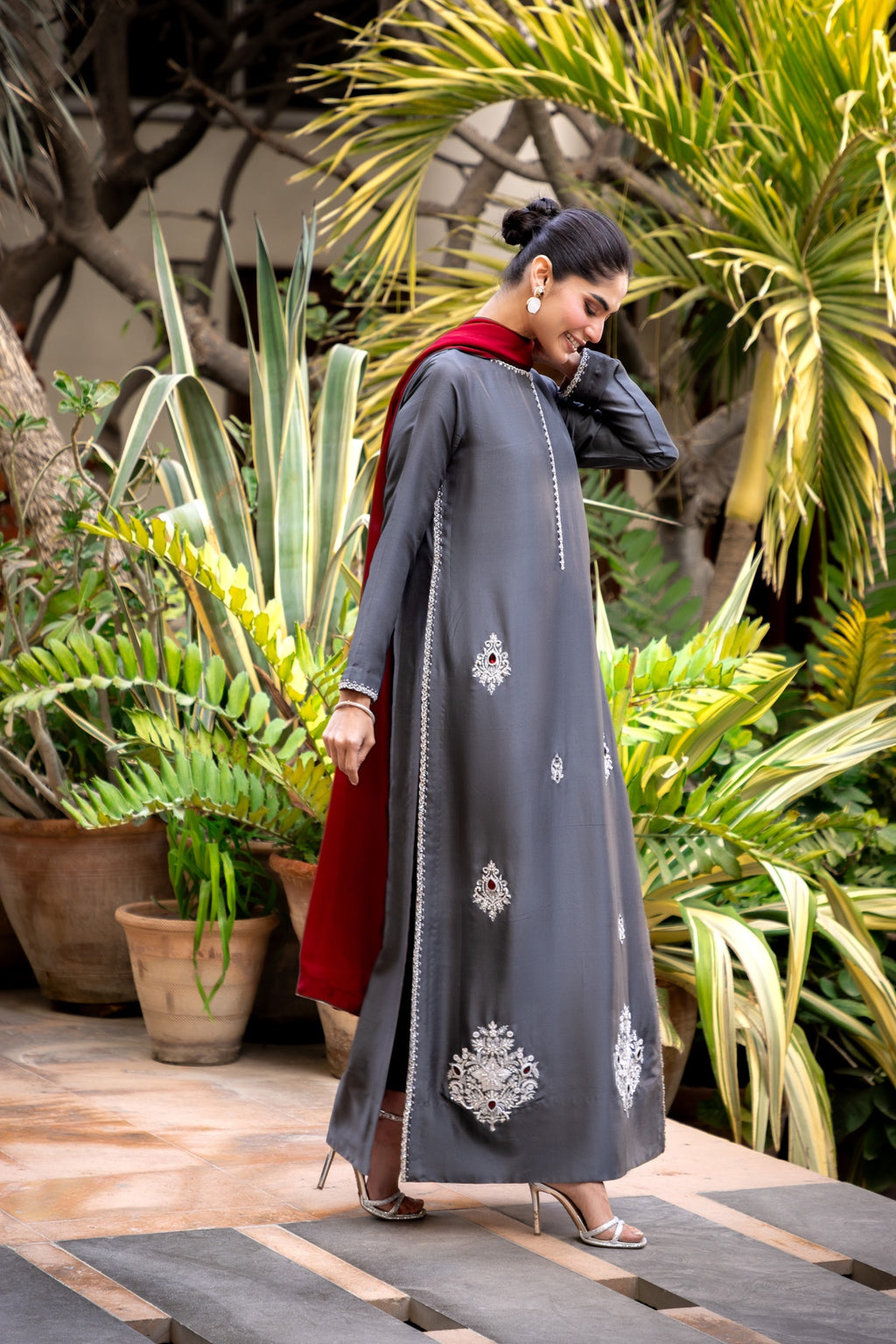 Aghaz by Azbia Ghazal Embroidered Suit - Grey, with red dupatta