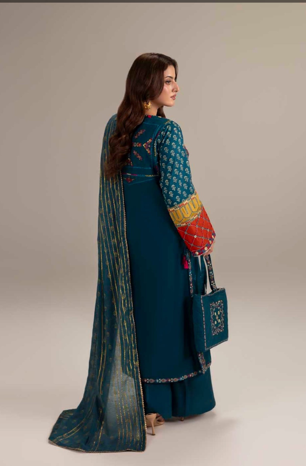 Zahra Rubab ZR-2634 Zinc - back